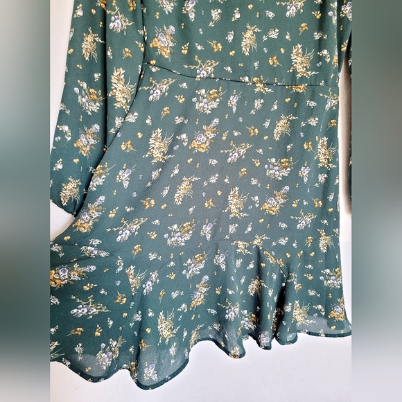 Trixxi Francesca's Women Long Sleeve Mini Dress Floral/Paisley Green Lined Small - Picture 10 of 16